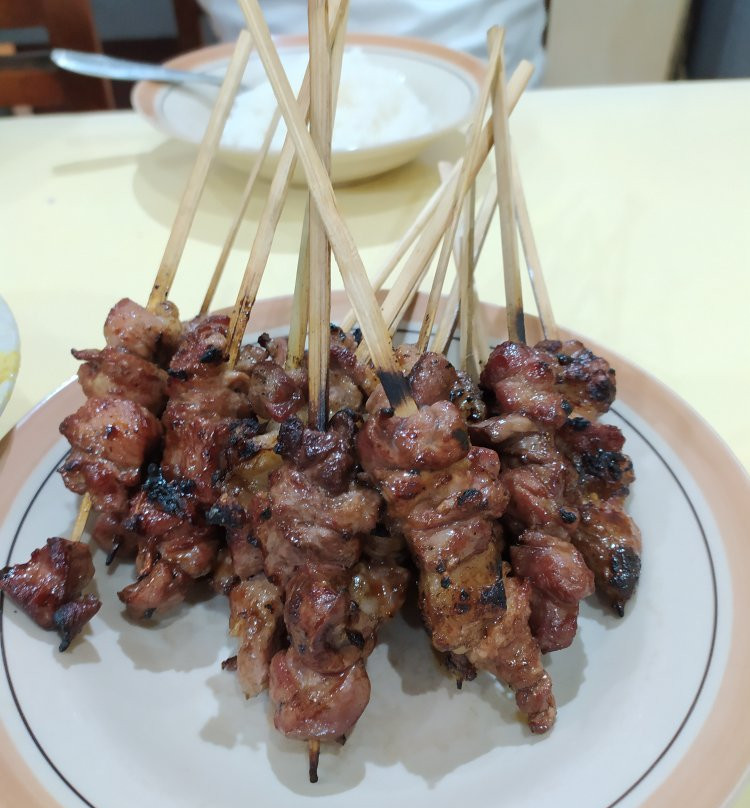 Sate Dan Gulai Kambing Pak Boy