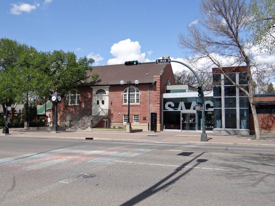 Southern Alberta Art Gallery-莱斯布里奇必去景点