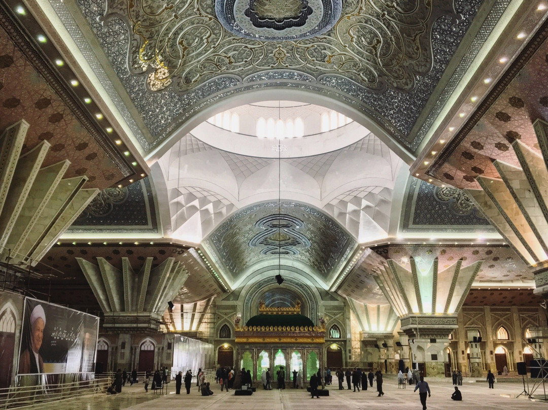 Holy shrine of Imam khomeini景点图片