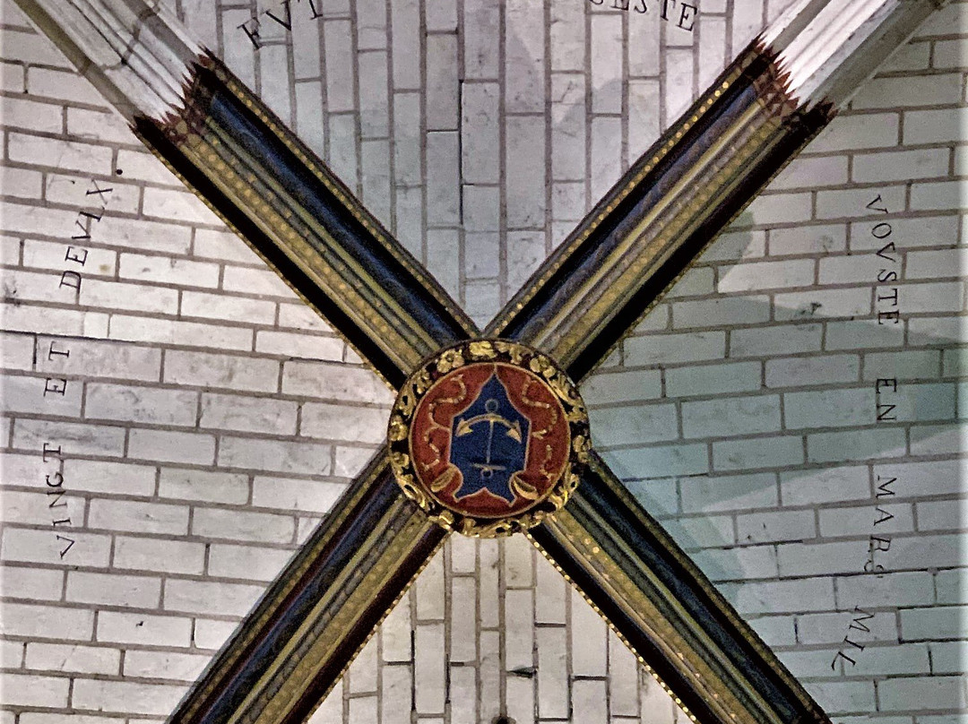 Église Saint-Cyr景点图片
