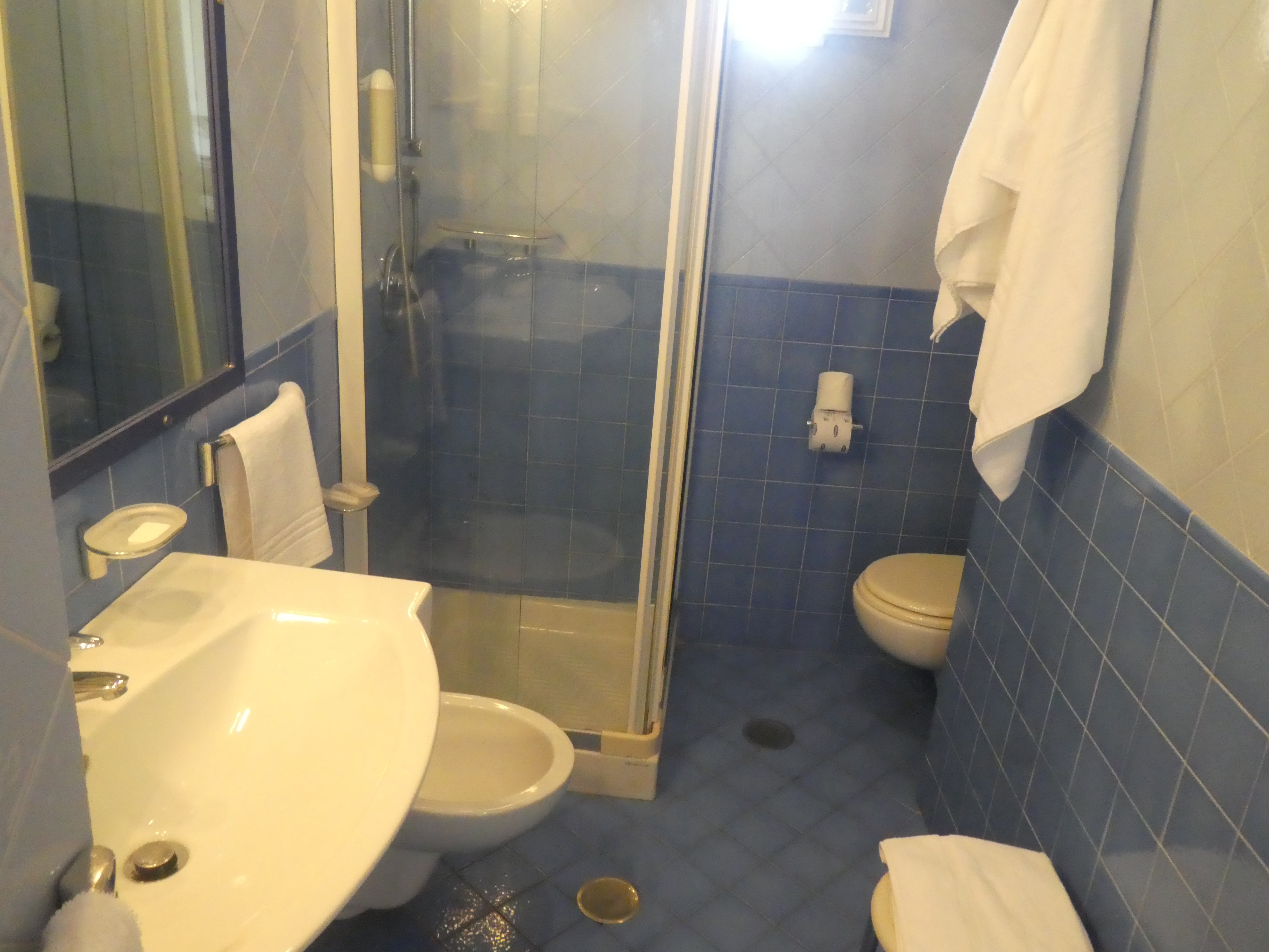 Hotel La Casa sul Mare-浴室