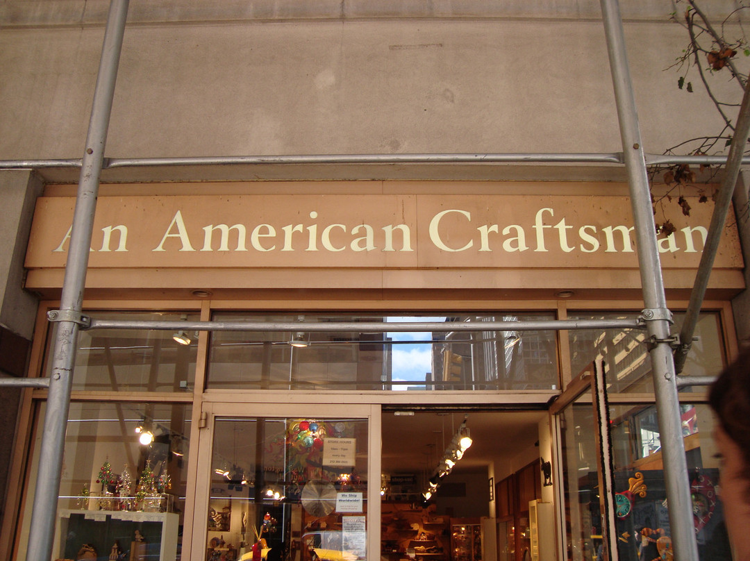 An American Craftsman景点图片