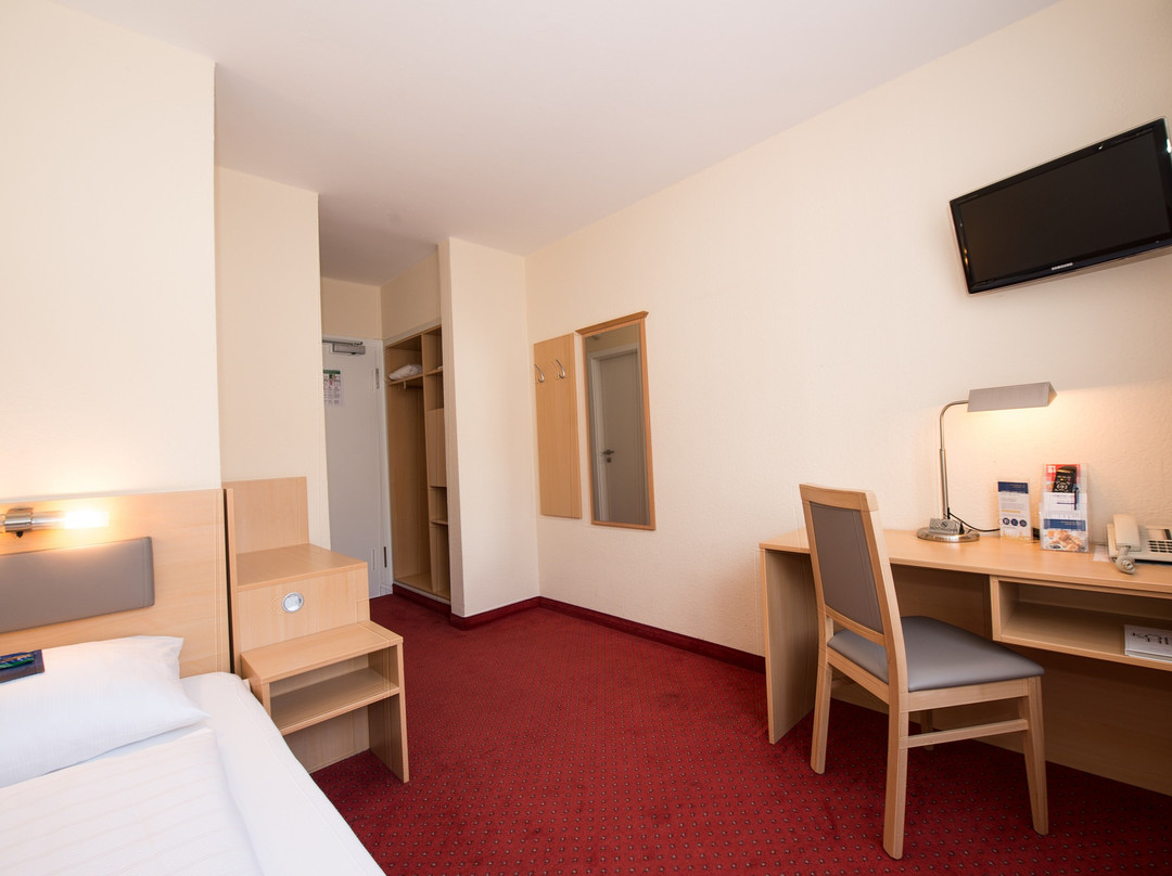 舒适加尼酒店主图