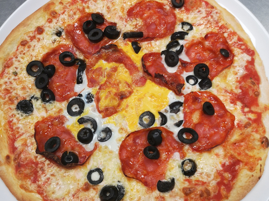 Pistache Pizza & Pasta