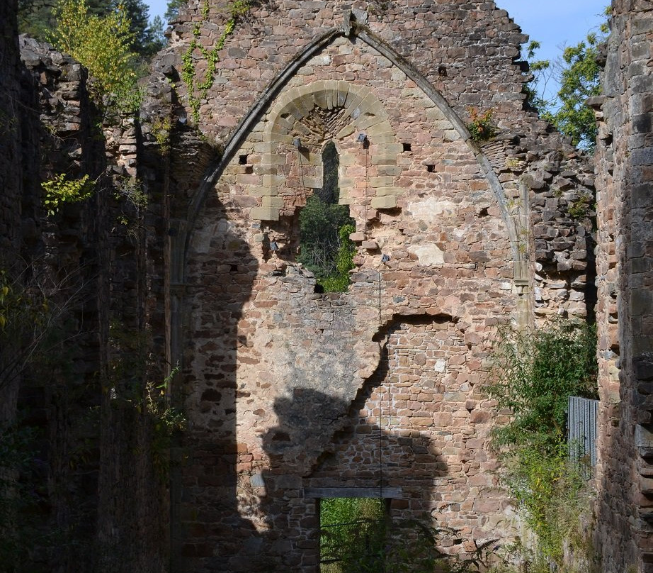 Monastère féminin de Coyroux景点图片
