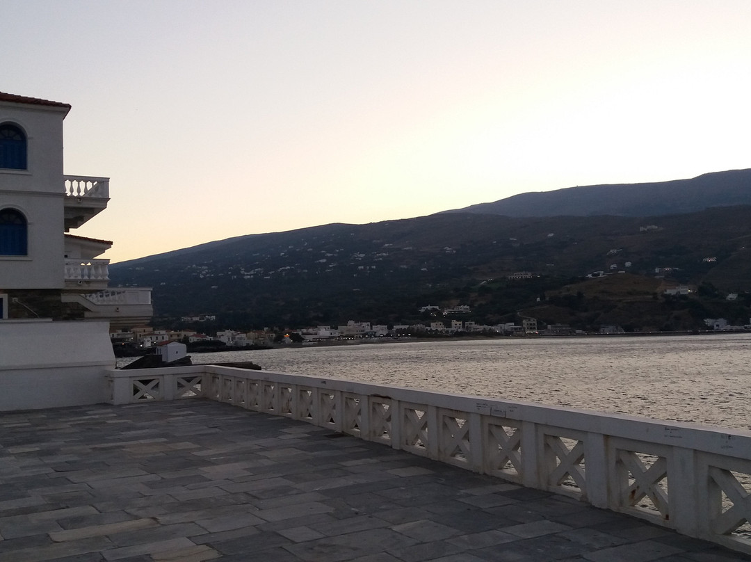 Platia Afanous Nafti-Andros Town必去景点