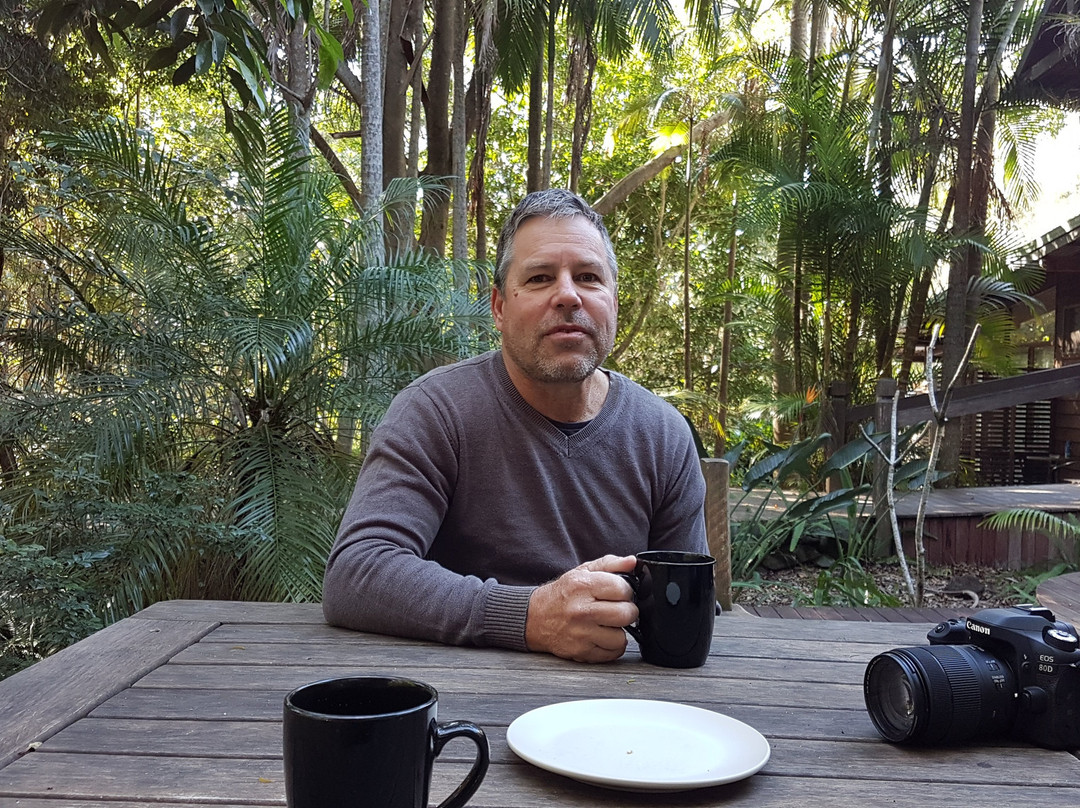 普拉努拉度假酒店主图