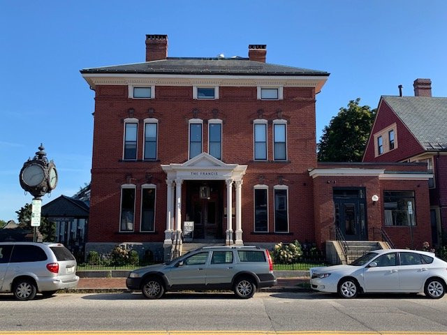 The Francis Hotel主图