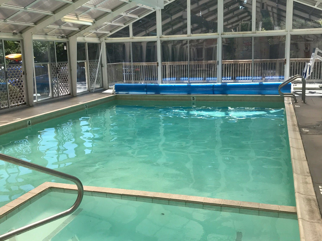 OceanCliff Hotel主图