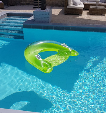 Gîte de la Villa de la Croix Avec Piscine et Parking à 4 Minutes de l'A26主图