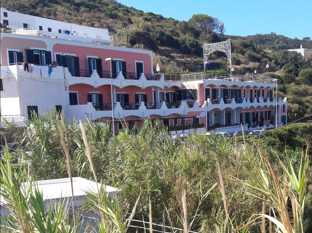 欧滕西亚酒店主图