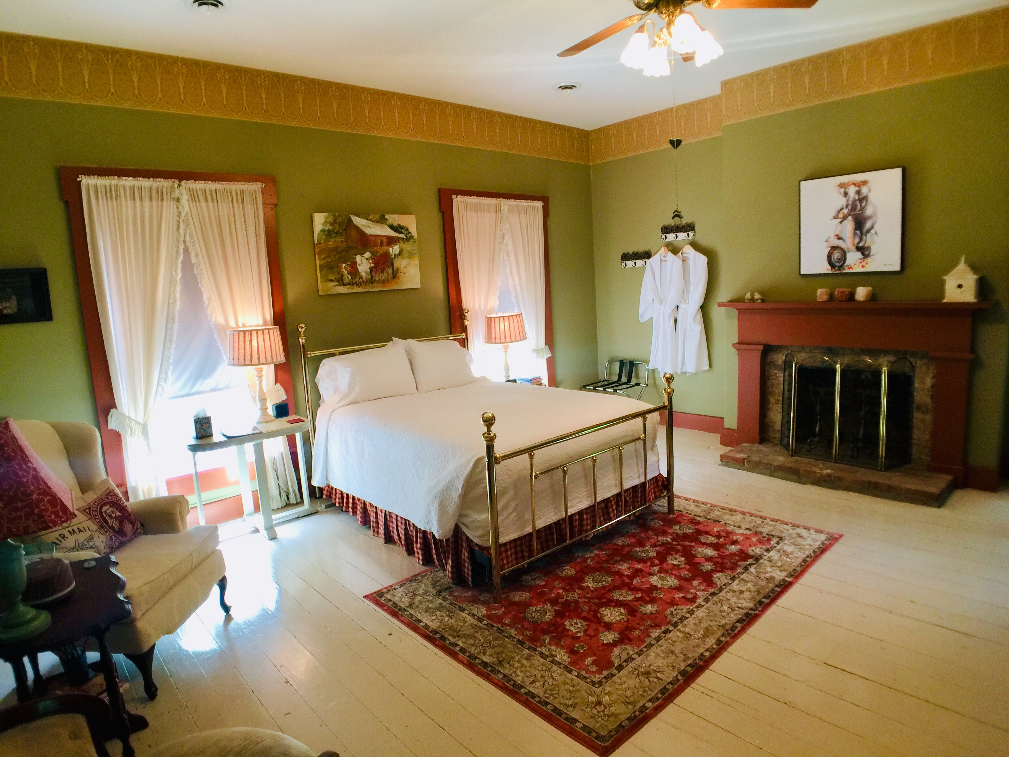 Old Caledonian Bed & Breakfast-官方