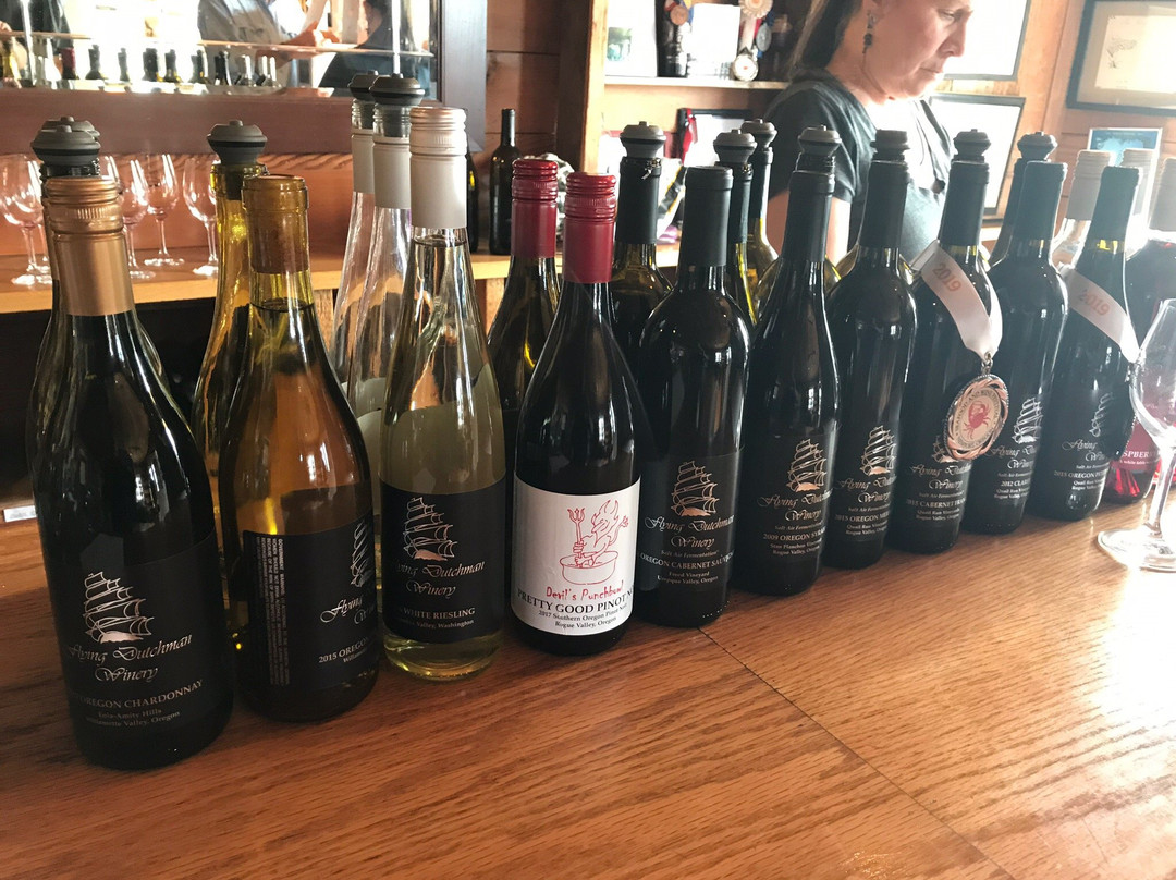 Flying Dutchman Winery-Otter Rock必去景点