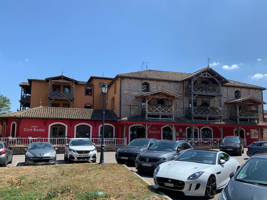 The Hotel Les Saules Parc & Spa主图