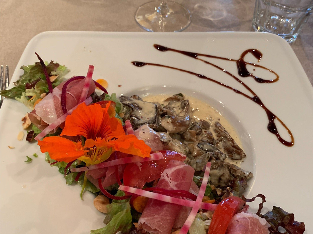 Logis Hôtel La Cremaillère主图