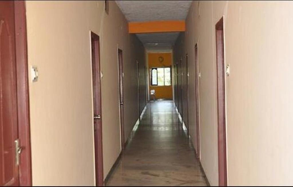 Hotel Vaithee Park主图