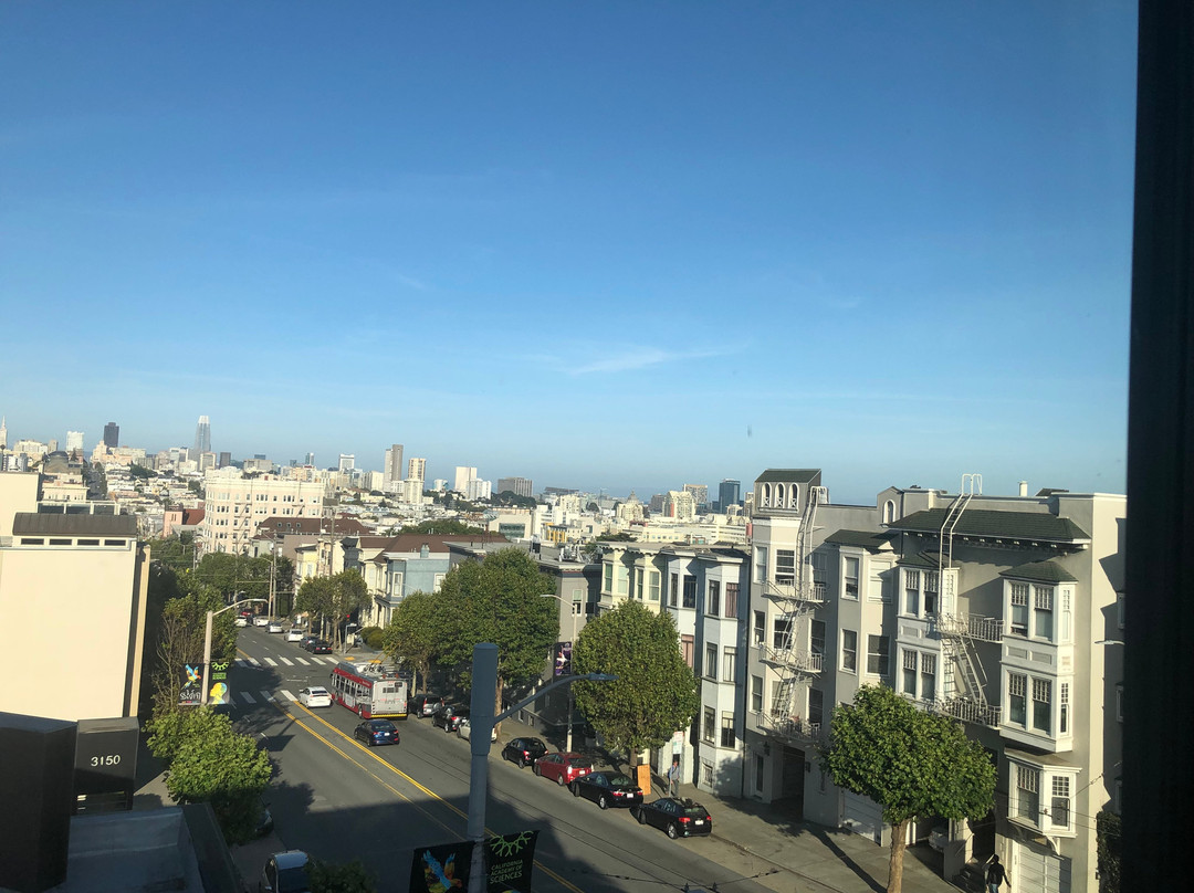 劳雷尔客栈主图