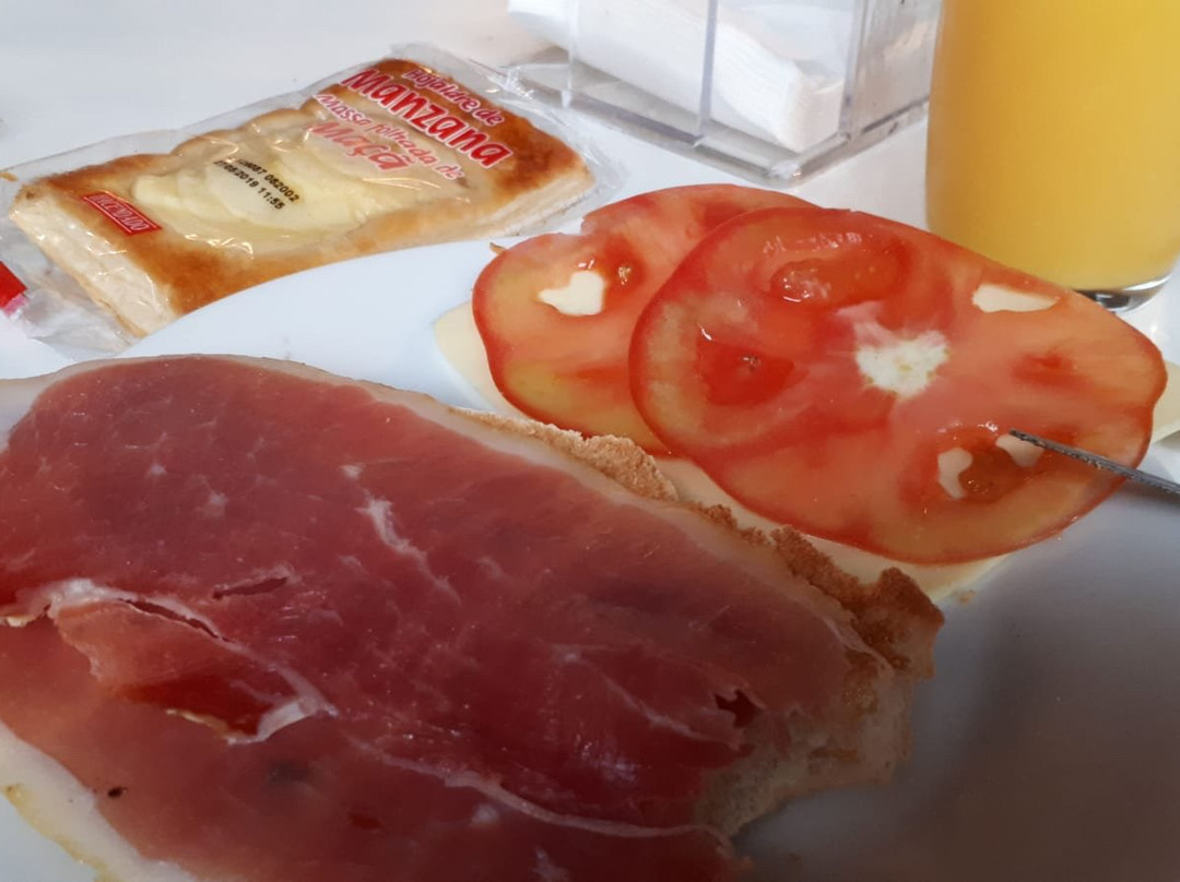 Hotel Sur Utopía主图