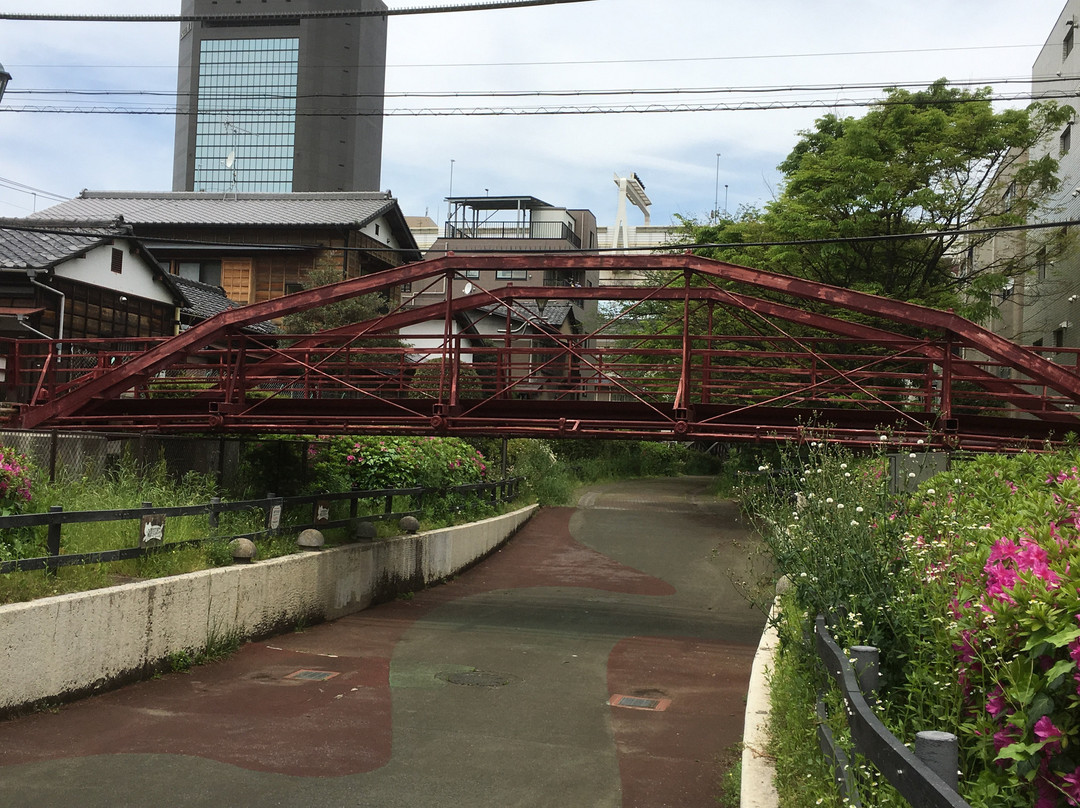 Hachiman Bridge景点图片