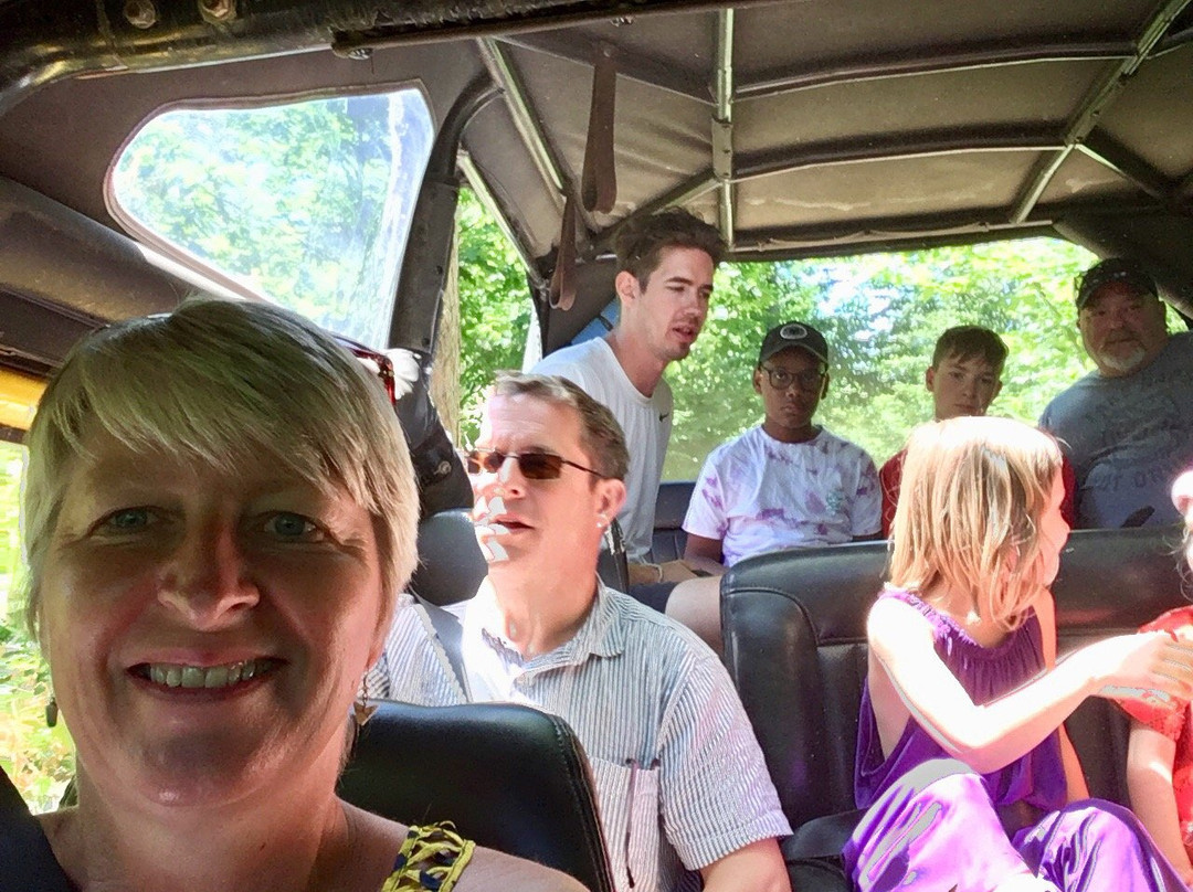 Horseshoe Hummer Tours-巴利必去景点