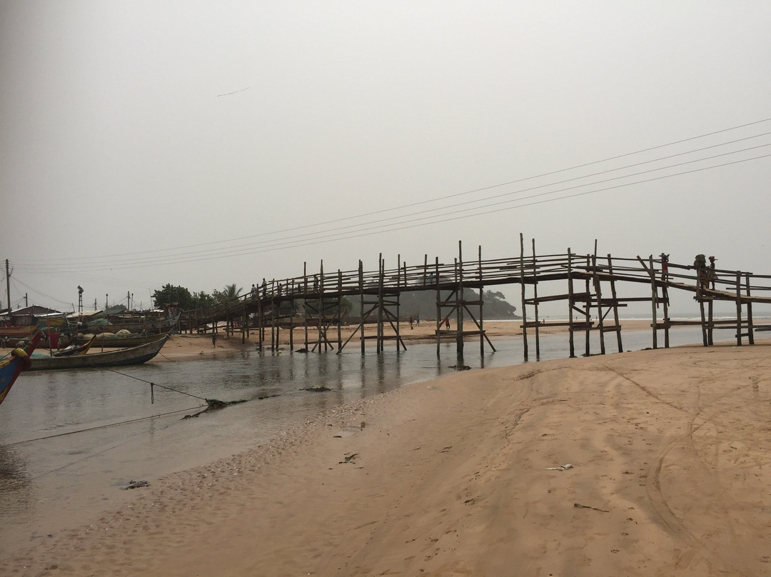 Akwidaa Inn Limited主图