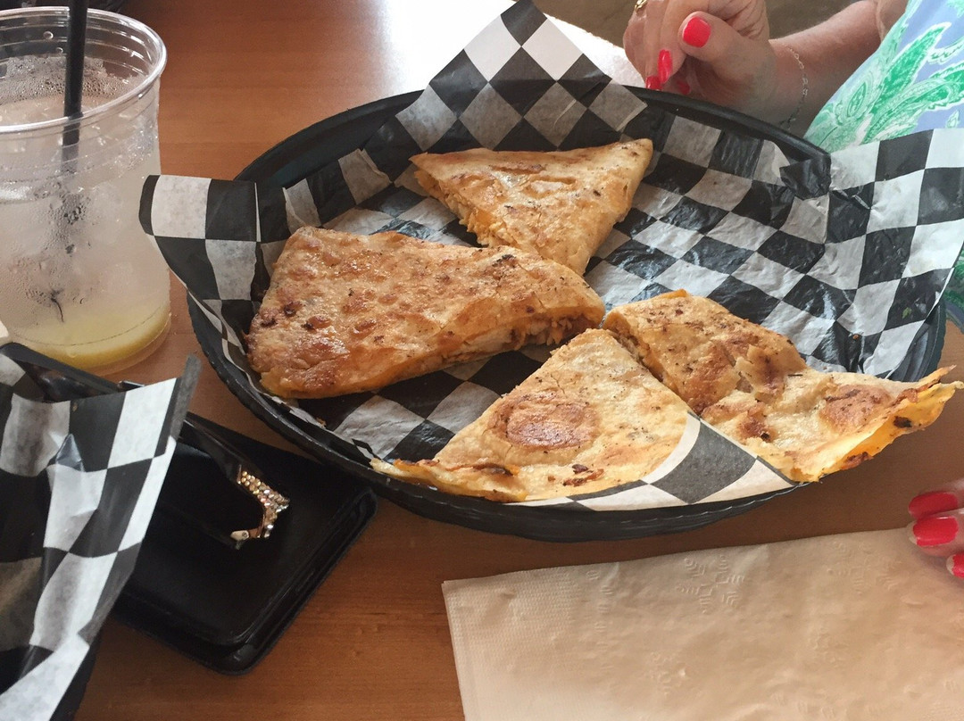 The Sand Bar - Toledo Beach Marina-La Salle必去景点