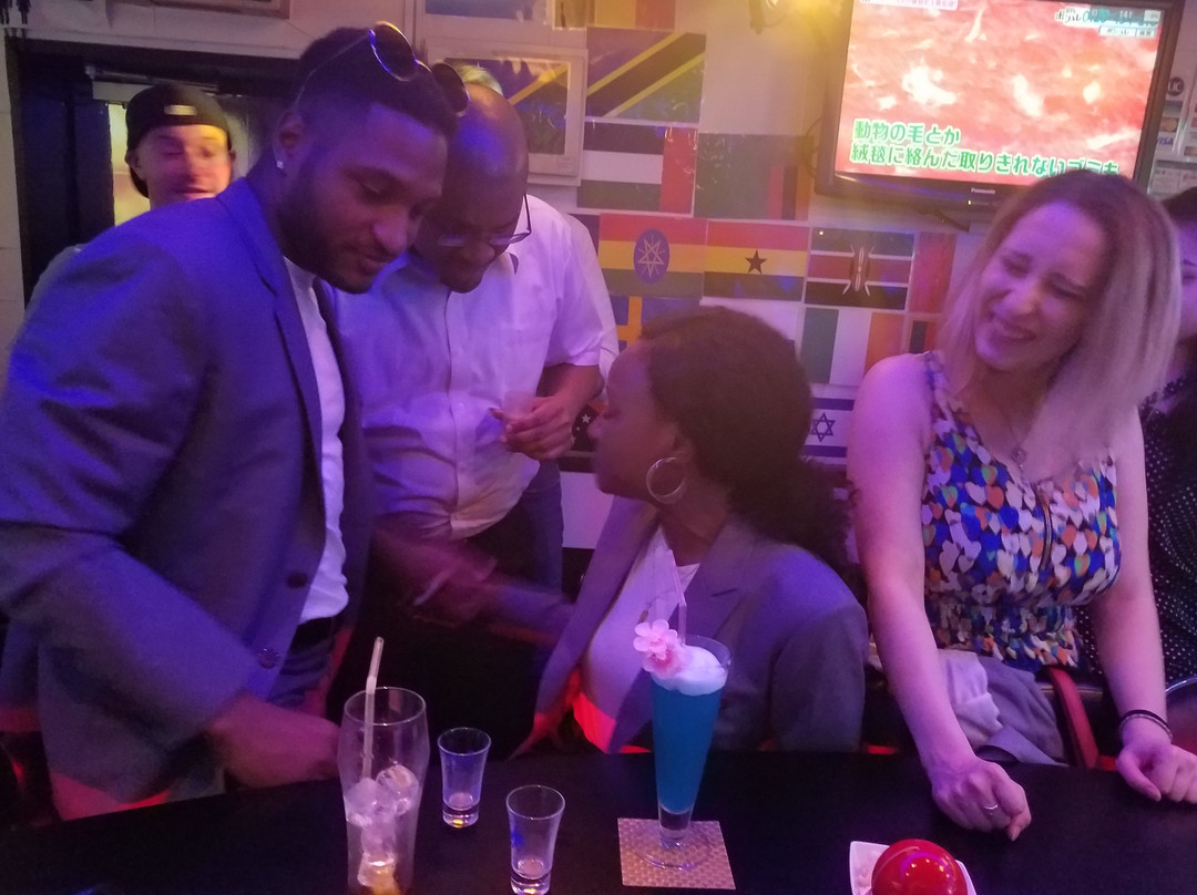 H2 International Bar-Yotsuya必去景点