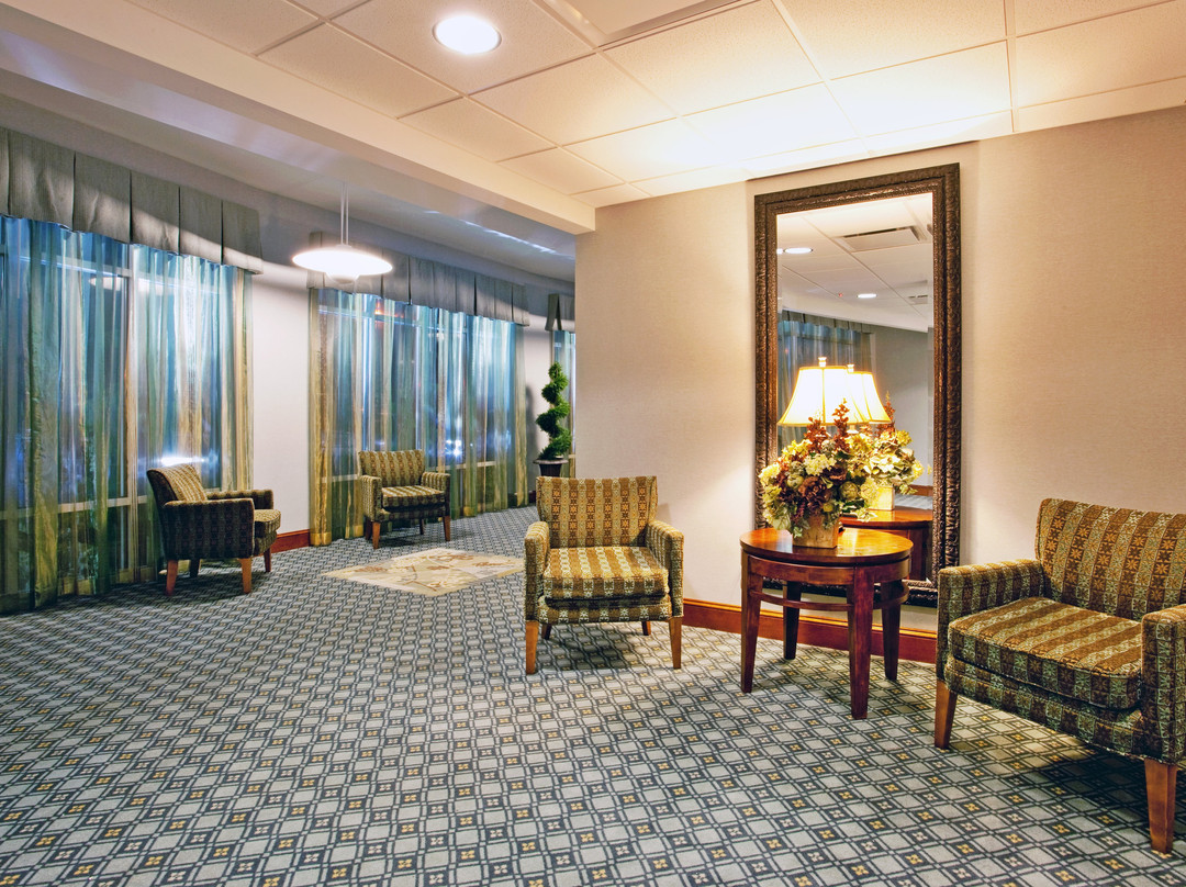 Holiday Inn & Suites Beckley By IHG主图