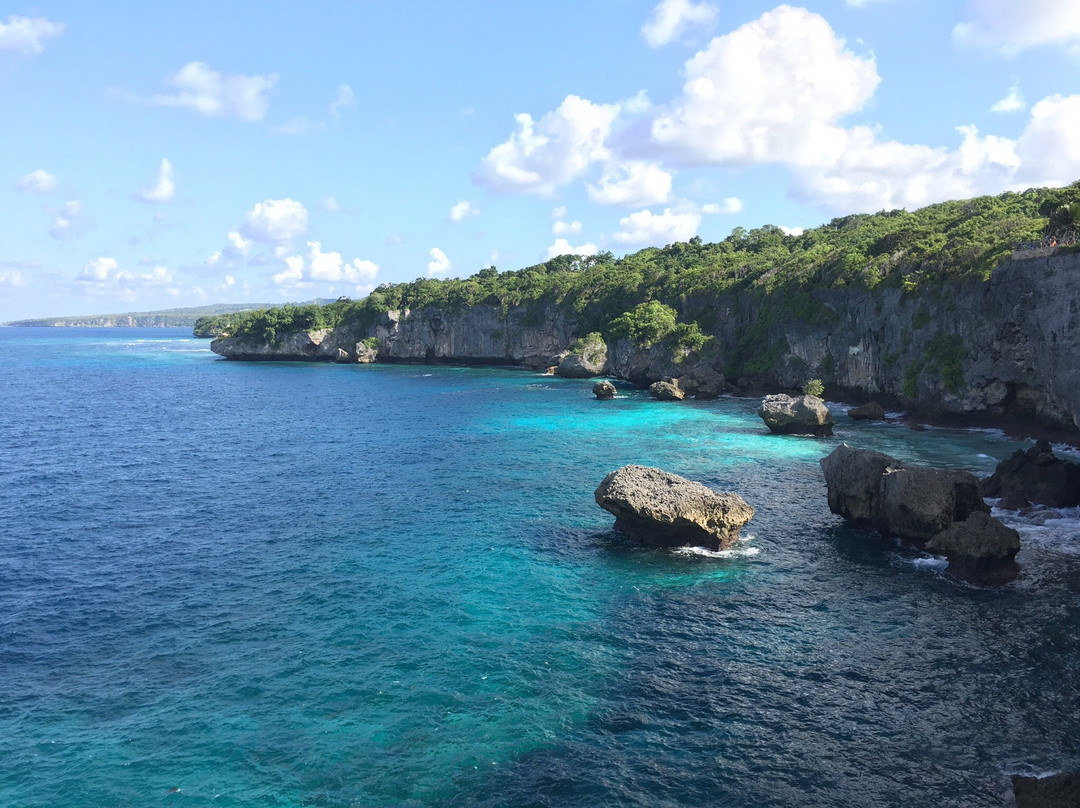 Appalarang Beach景点图片