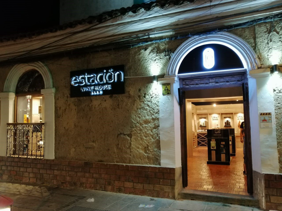 Uriondo旅游景点-La Estacion - Wine House
