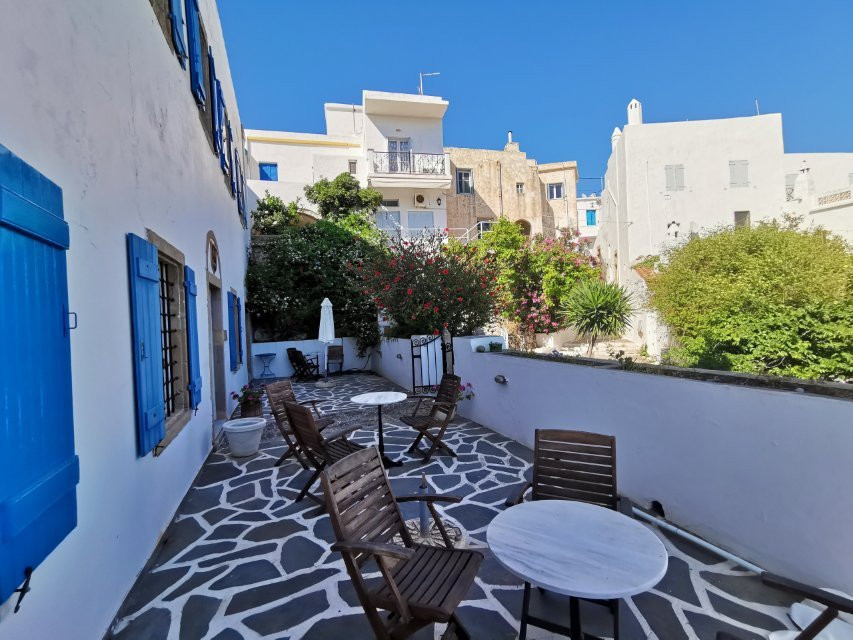 玛格丽塔酒店主图