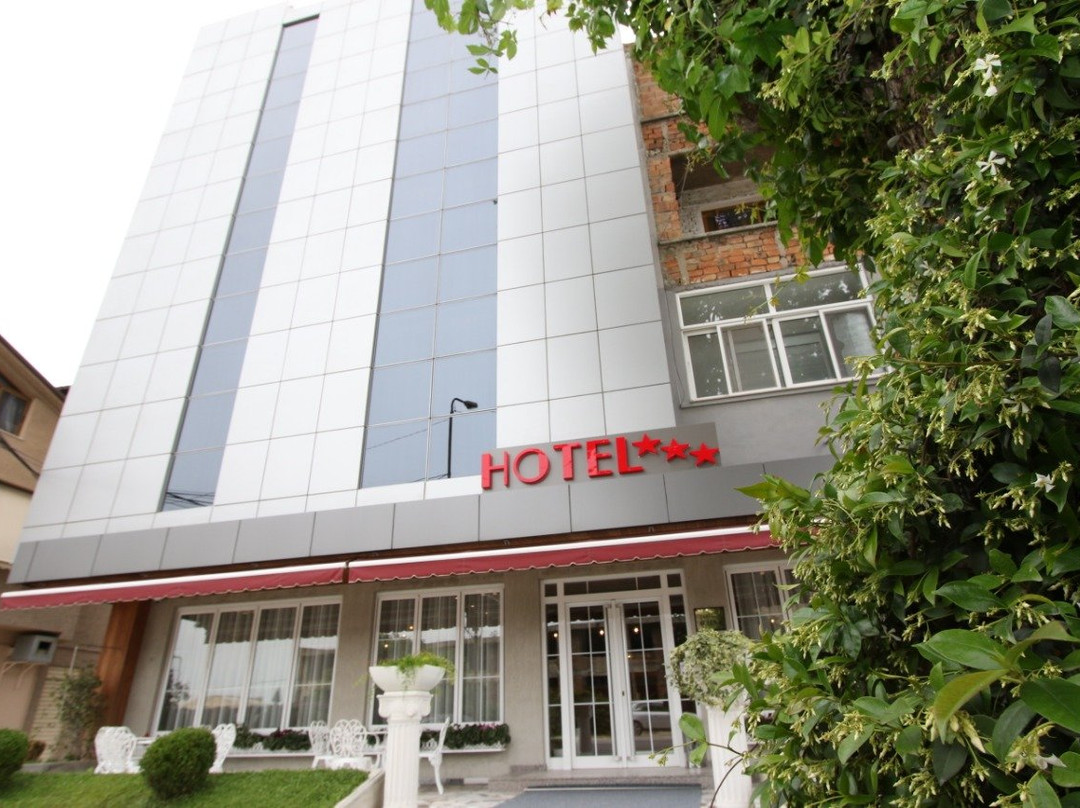 Hotel Aulona