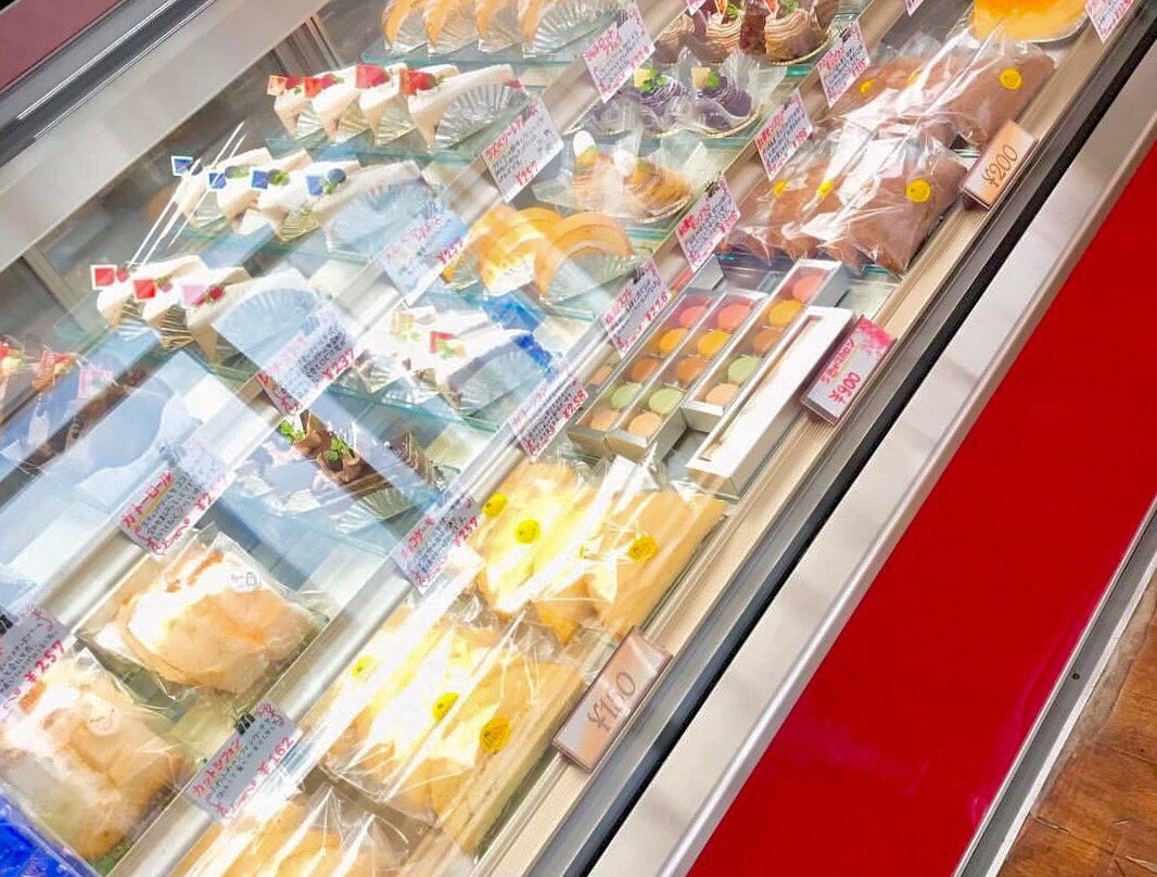 お菓子の店島福