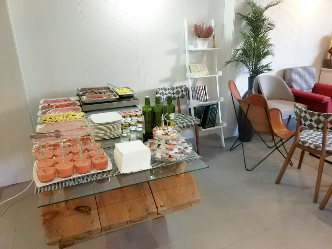 Hospedium Hotel Canitas Maite Gastronómico主图