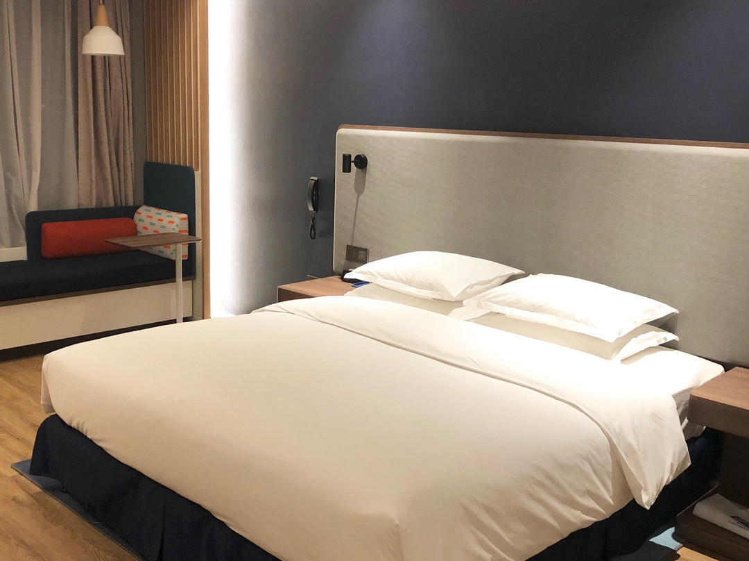 厦门临港智选假日酒店主图