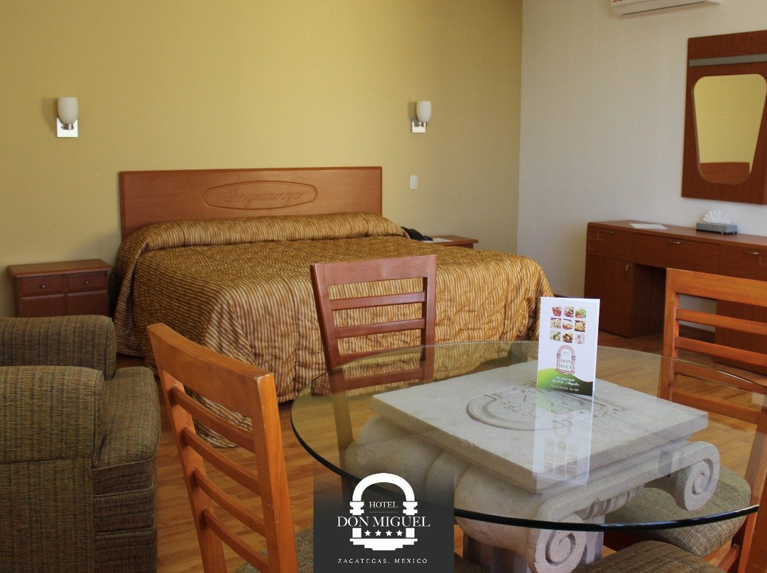 Hotel Don Miguel主图