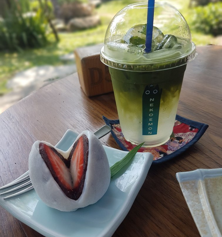 沙拉丕餐馆和美食-Nekoemon Cafe