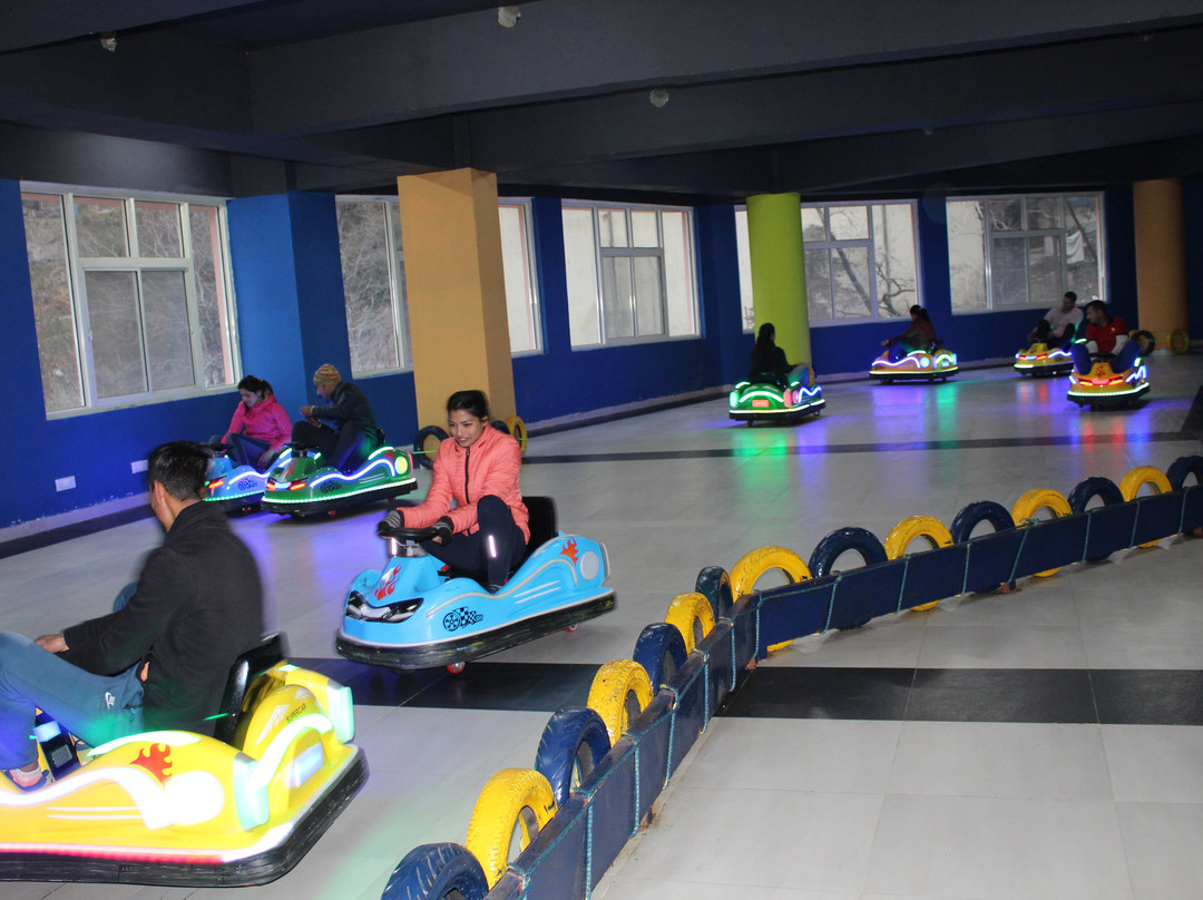 SkyJumper Trampoline Park - Shimla景点图片