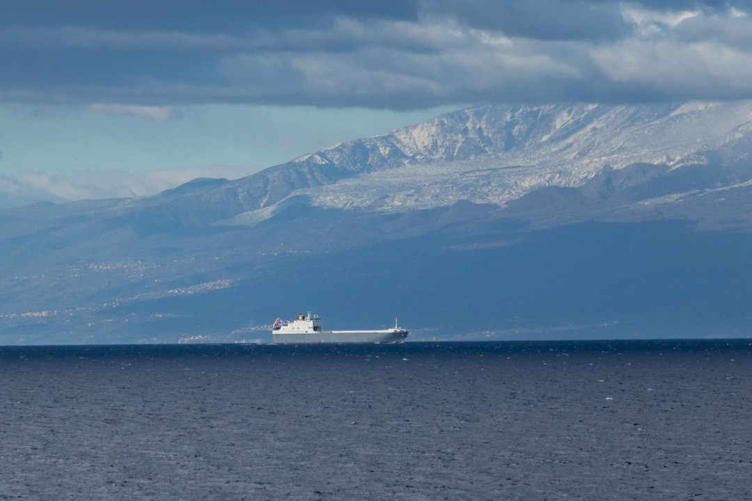 嘉尔德尼亚酒店主图