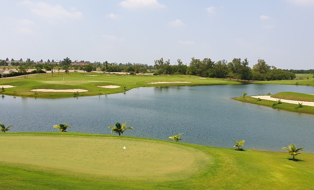 Royal Bang Pa-in Golf Club-挽巴茵必去景点