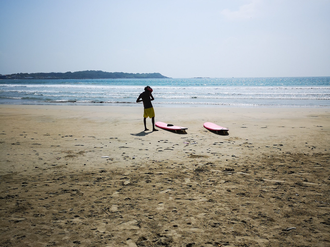 WAKA SURF景点图片