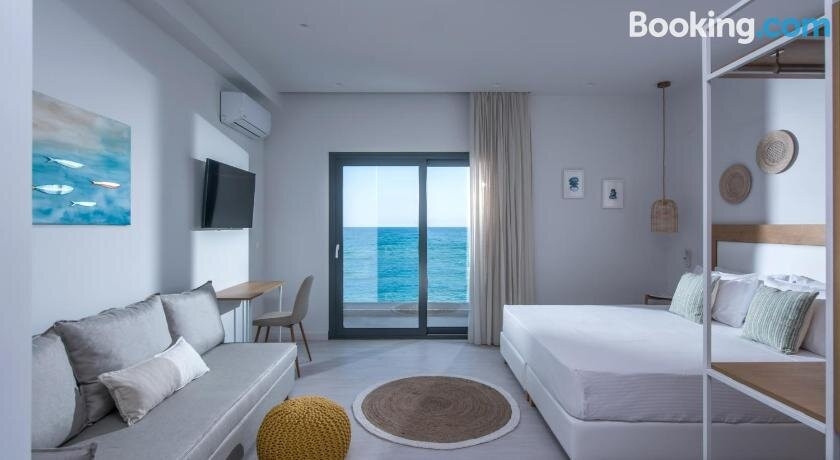 Maritime Suites