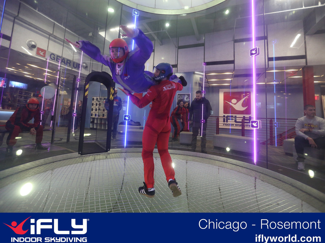iFLY Indoor Skydiving - Chicago Rosemont景点图片