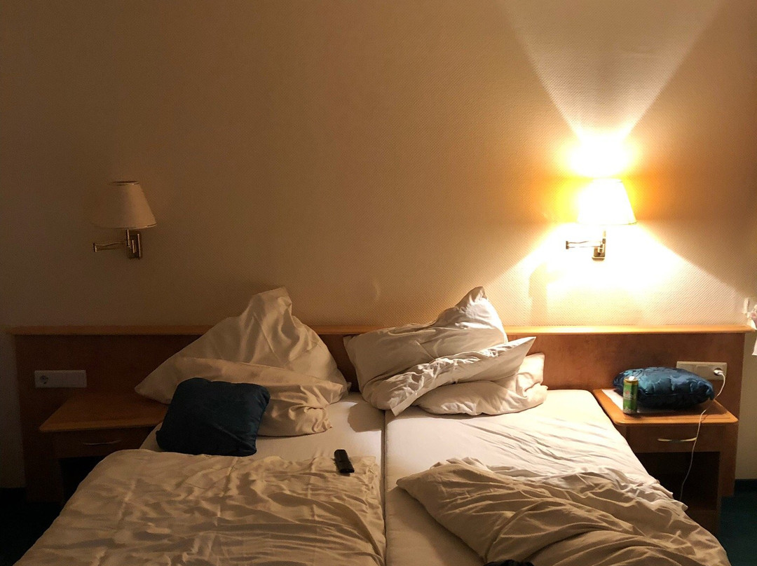 City Hotel Celina主图