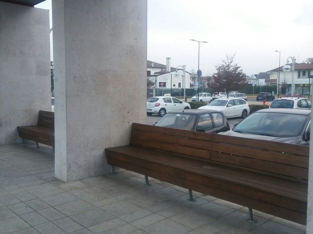 Piazza Europa di Noventa Padovana-诺文塔帕多瓦纳必去景点