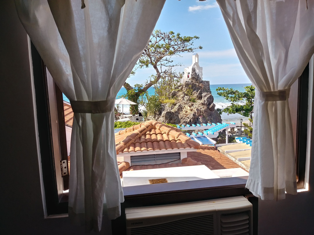 La Roca Villa Resort Hotel主图