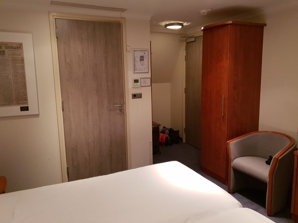 林德博姆酒店主图