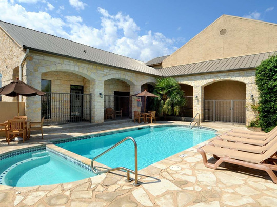 Days Inn & Suites by Wyndham Llano主图