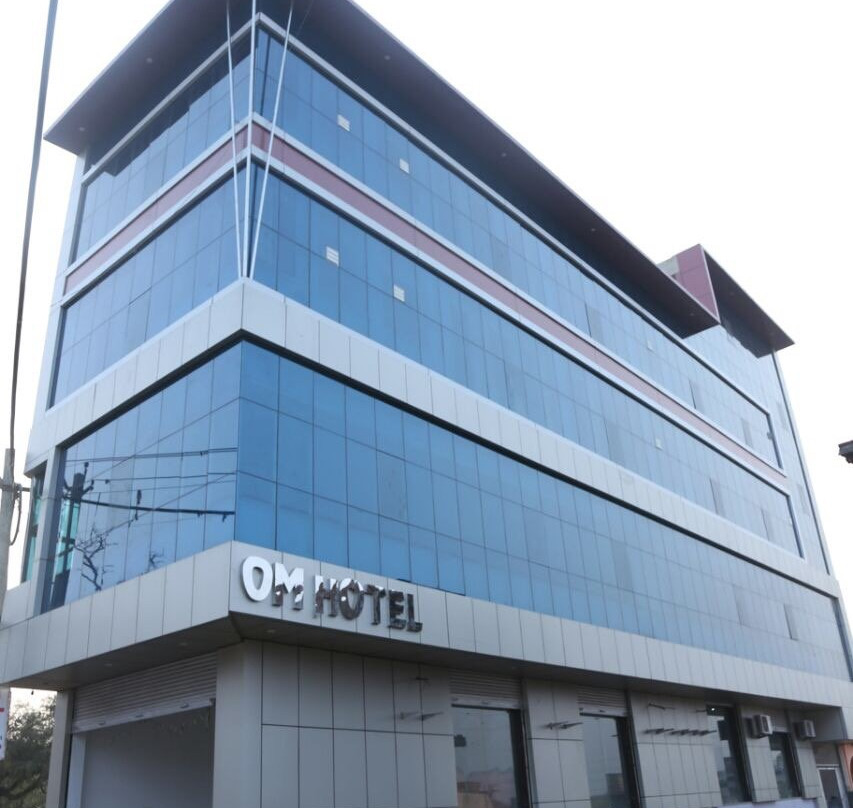 OM Hotel