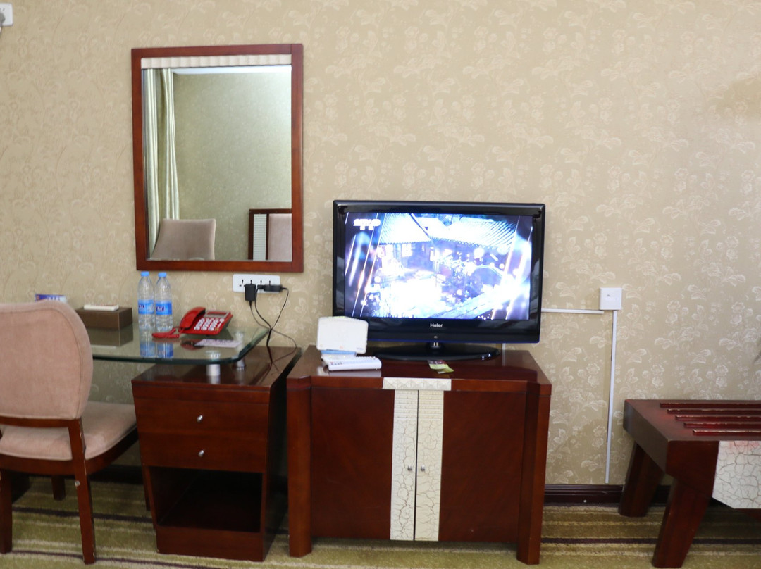 蕴德大酒店主图